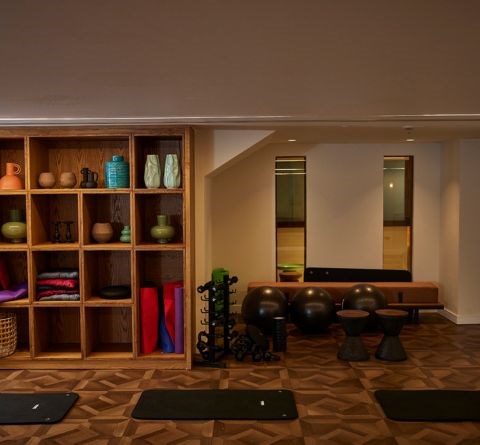 oasis spa club 8