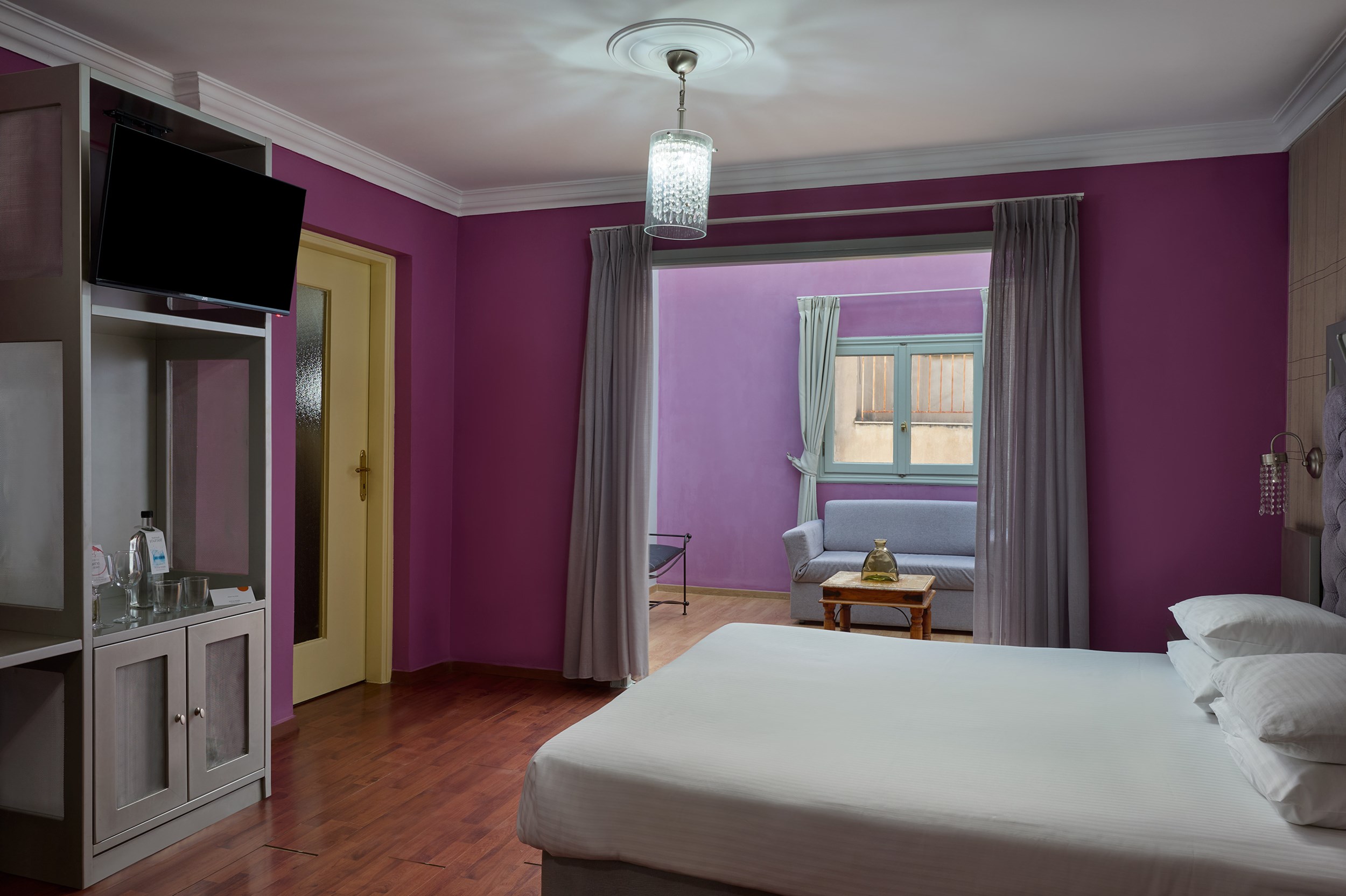 delphiexecutivesuite1dimitris-chachlas-1-