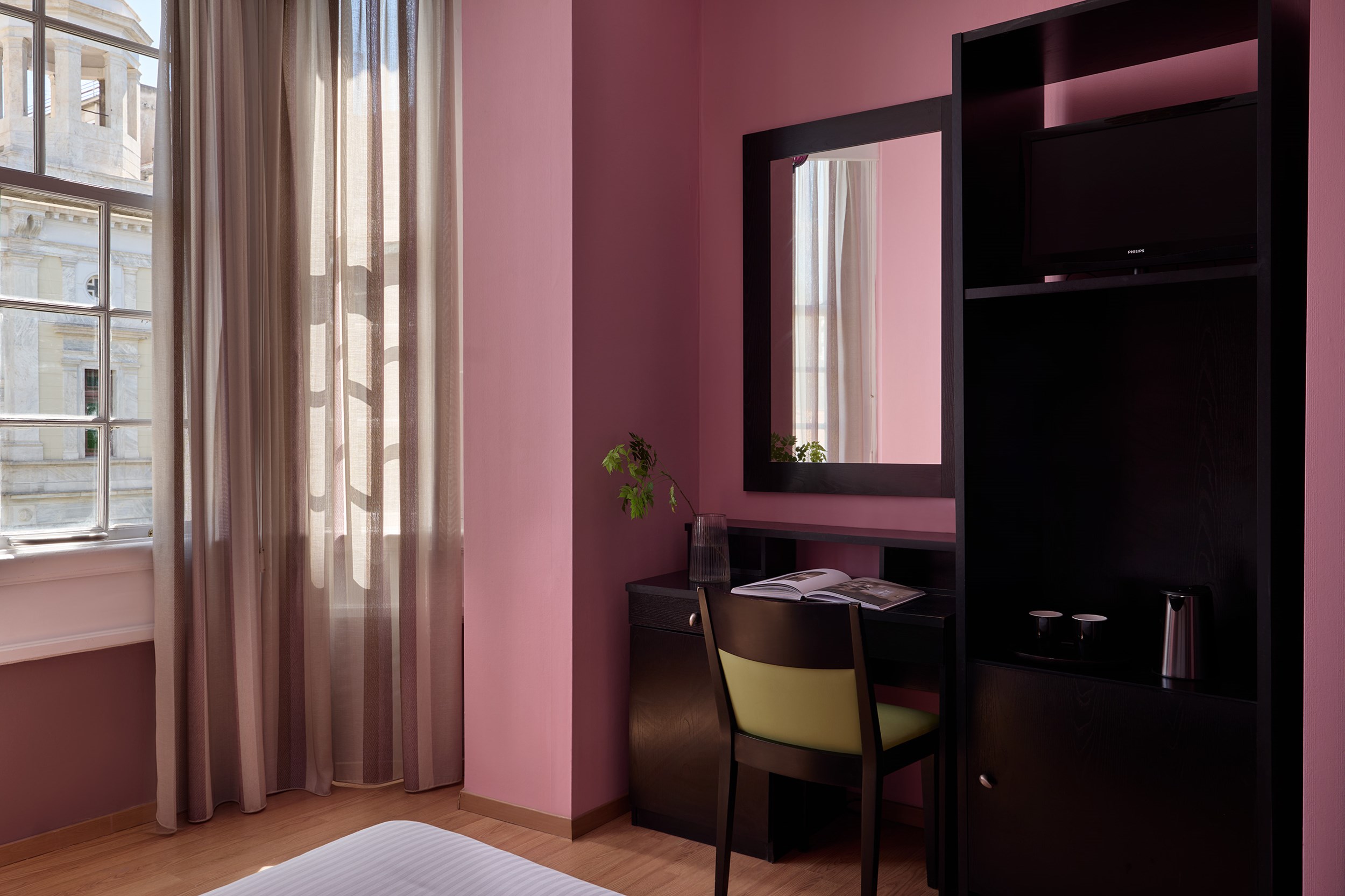 delphistandard-room2adimitris-chachlas-1-