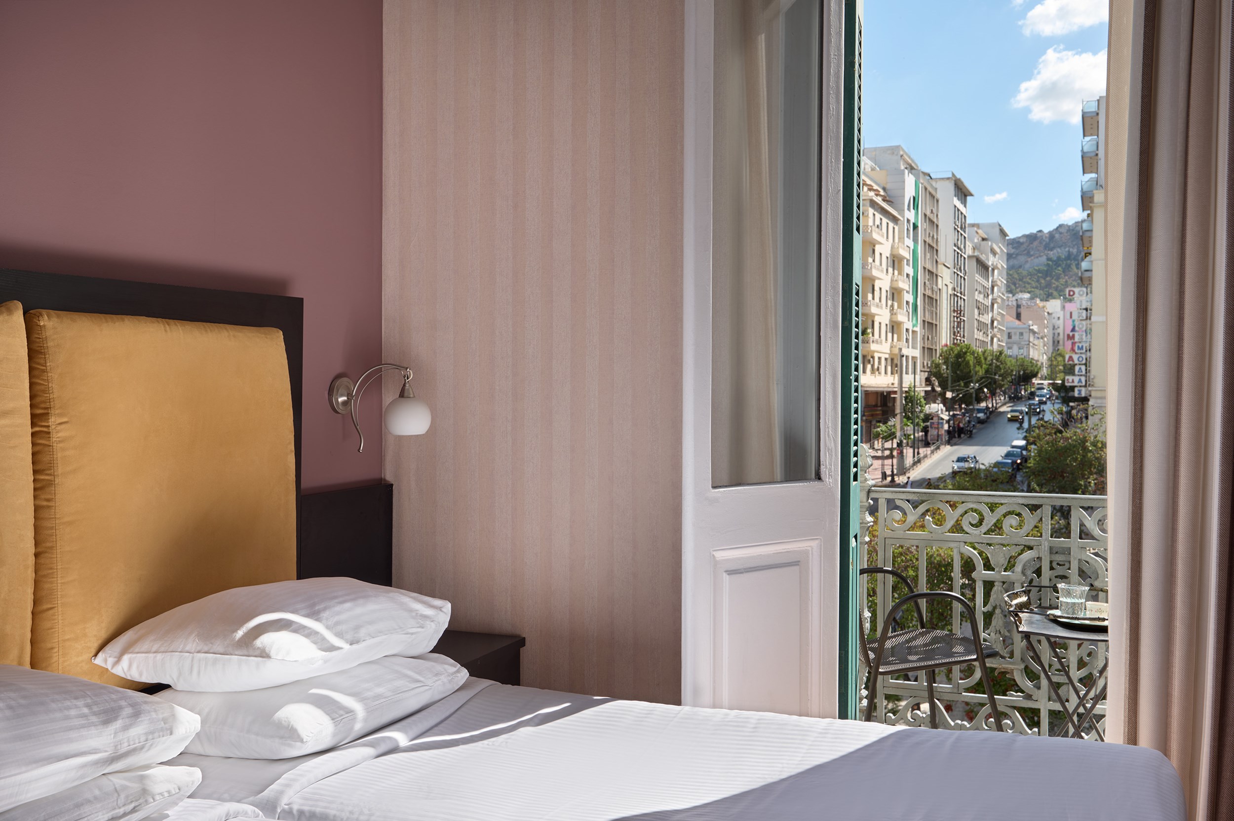 delphistandard-roomw.-balcony2dimitris-chachlas