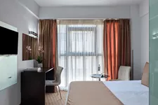 breezestandard-room1dimitris-chachlas-1-