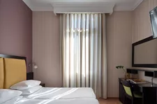delphistandard-roomw.-balcony3dimitris-chachlas